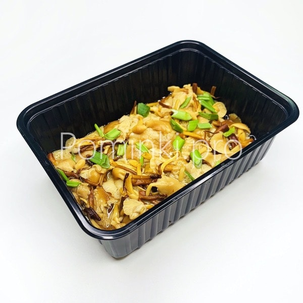 Маринованные грибочки с луком и зеленью